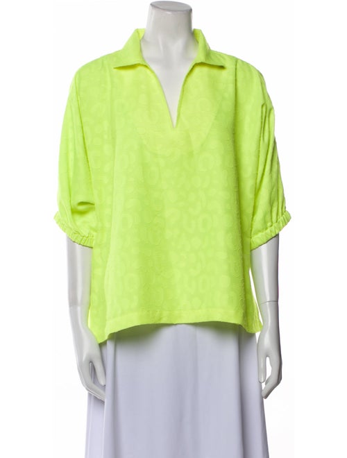 Emily McCarthy V-Neck Three-Quarter Sleeve Sweatshirt