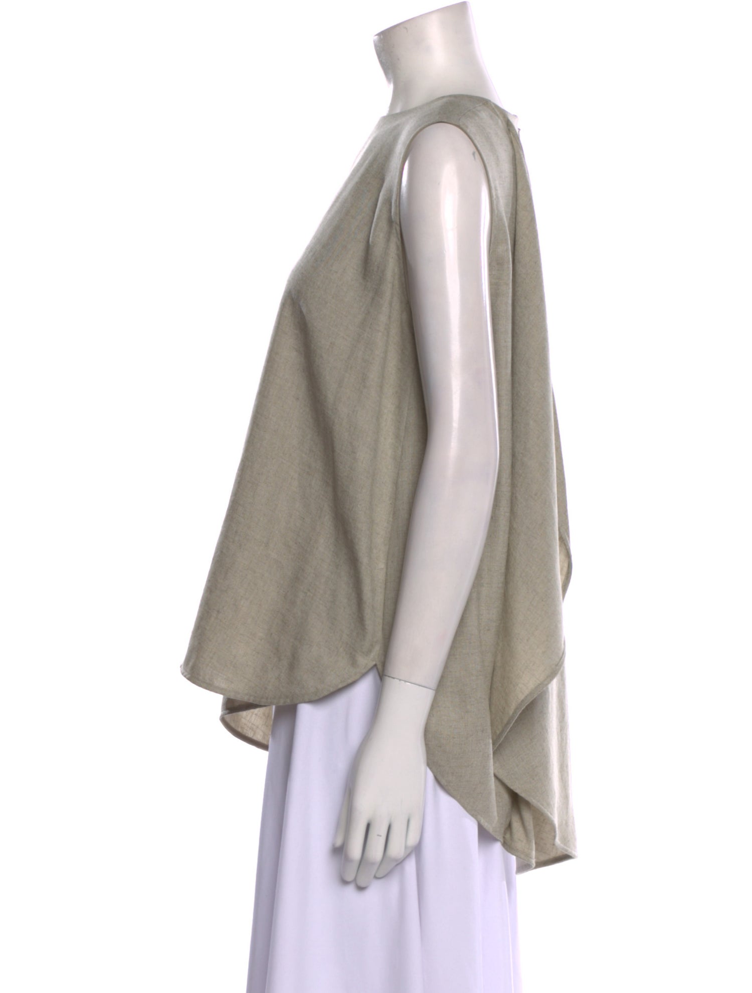 Enfold Crew Neck Sleeveless Blouse