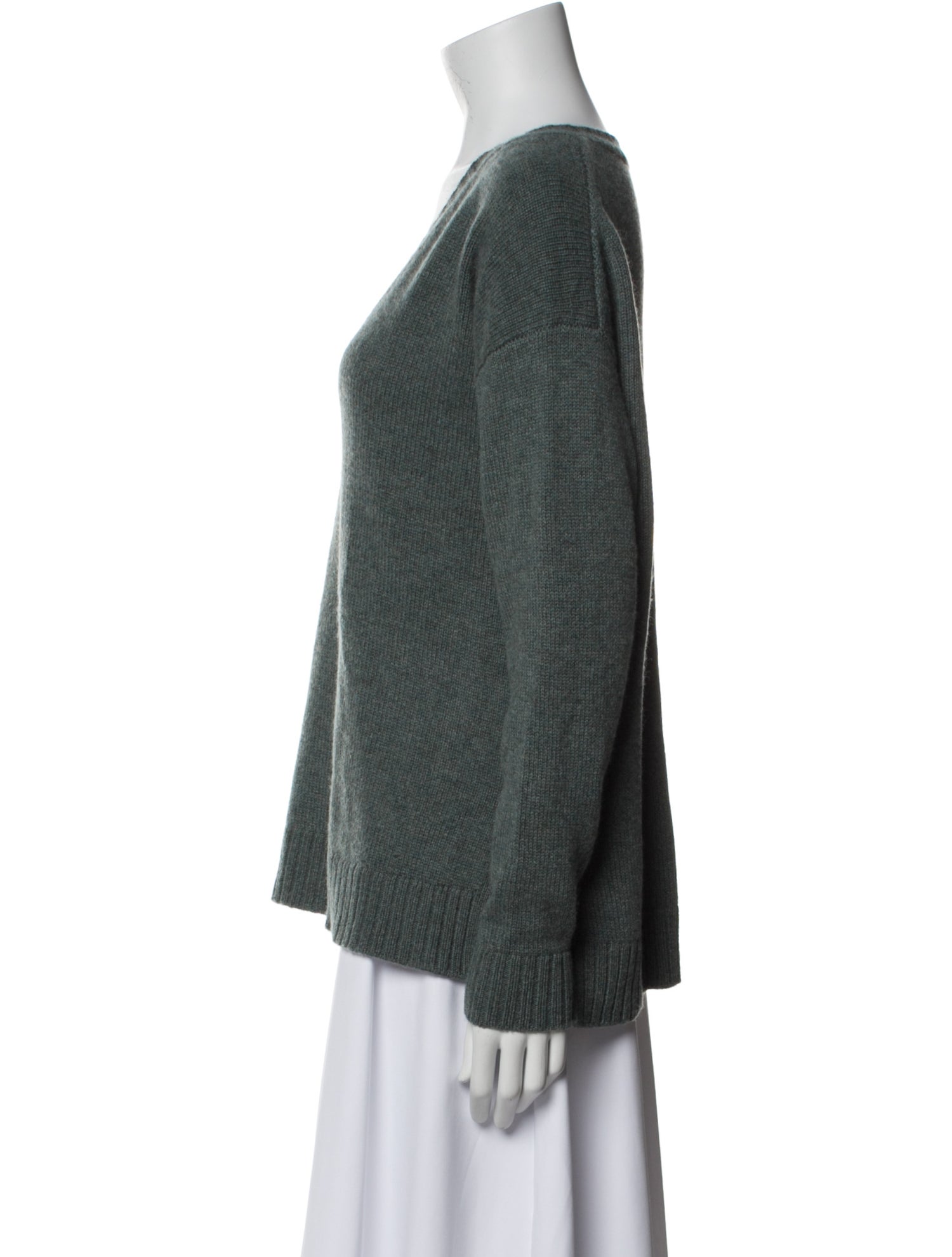 Eric Bompard Cashmere V-Neck Sweater