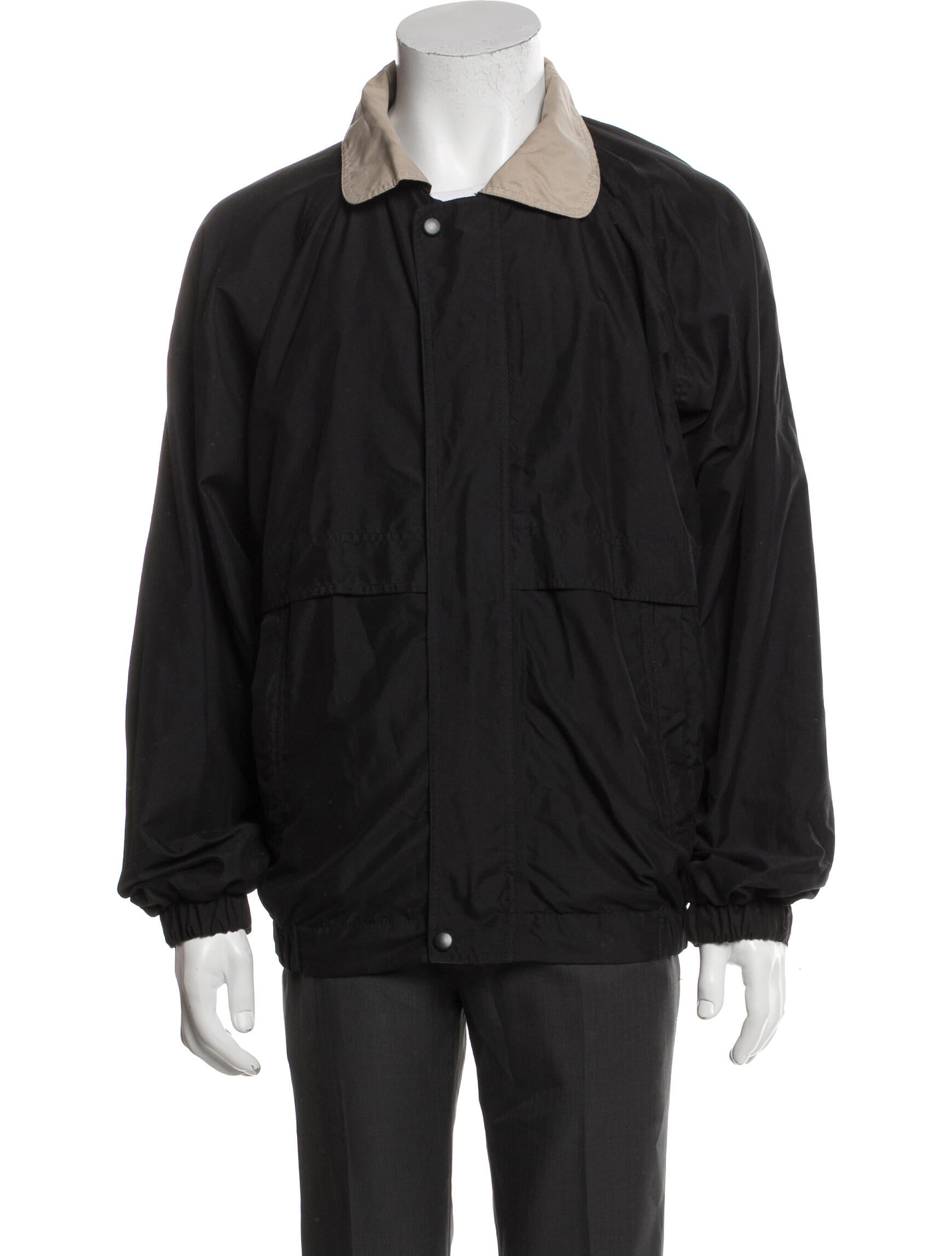 ‎Tres Bien Windbreaker