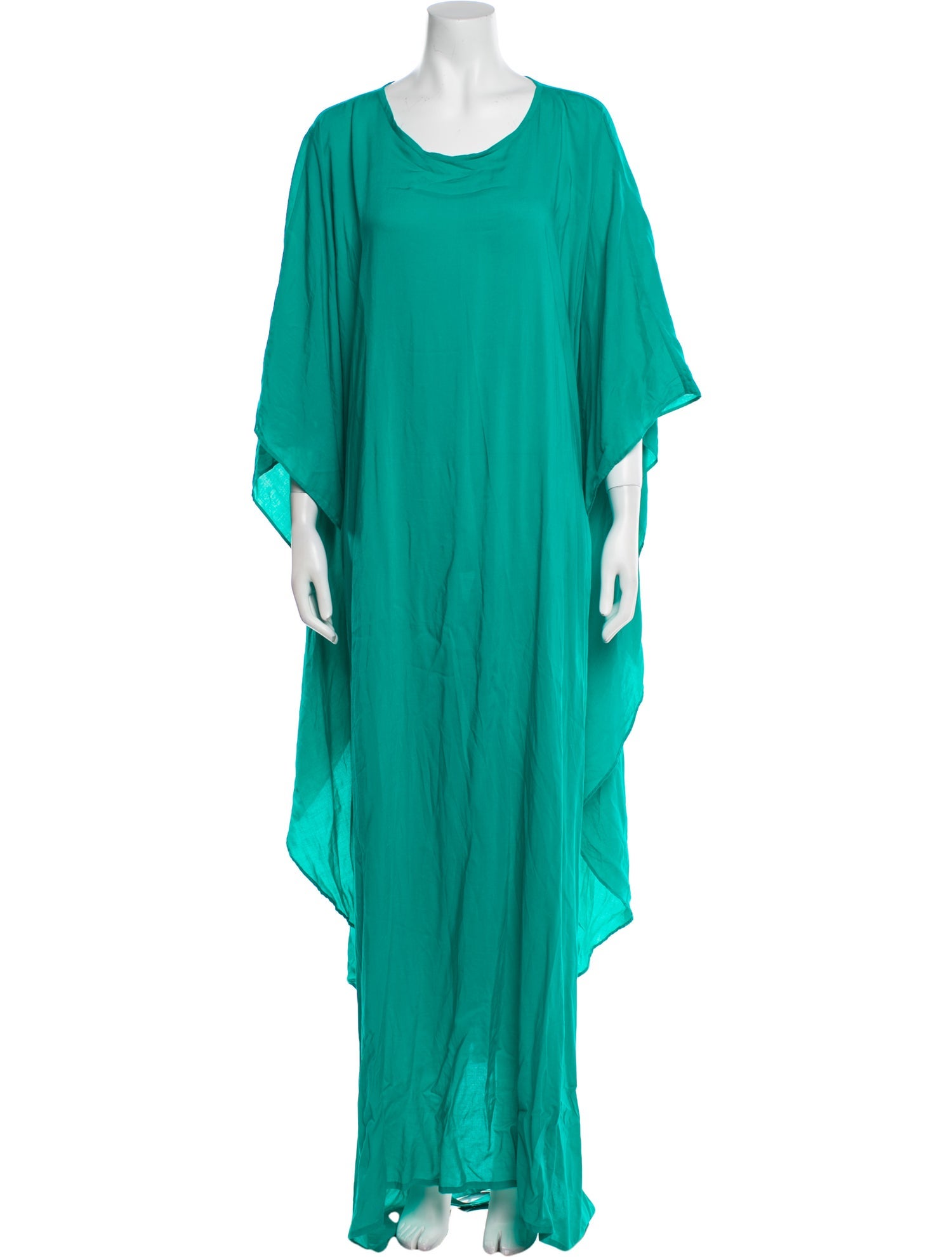 Erika Peña Scoop Neck Long Dress