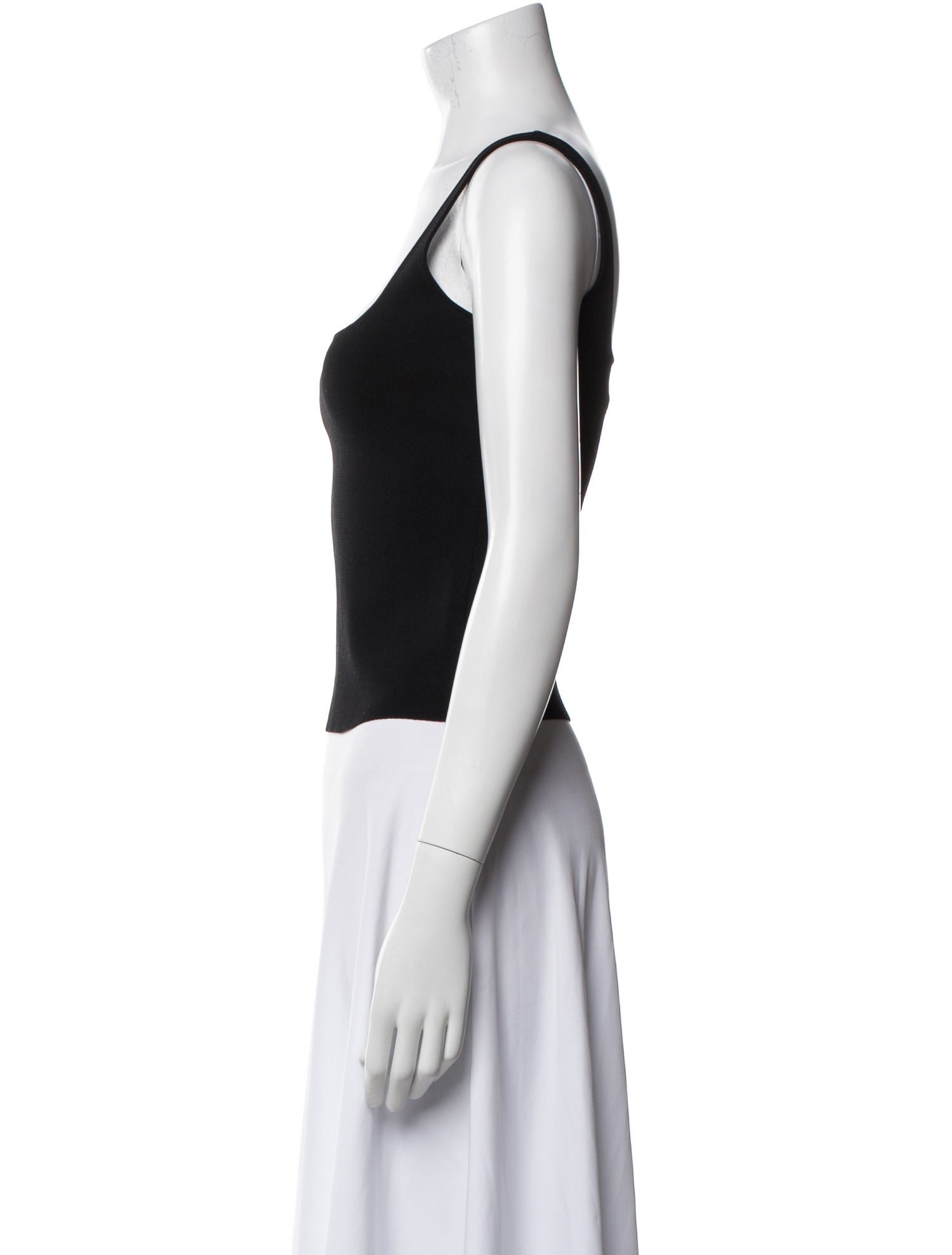 Eaves Square Neckline Sleeveless Crop Top