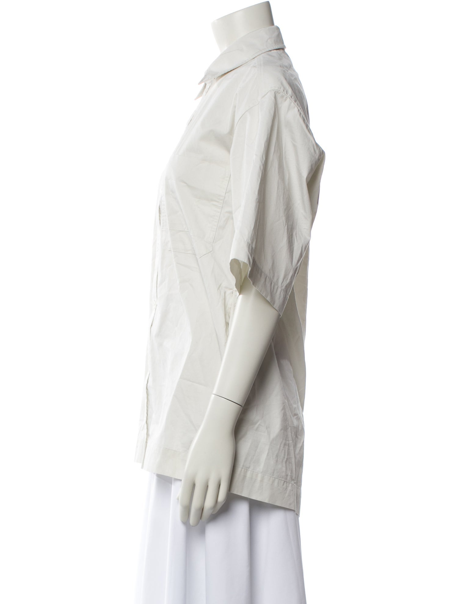 Eaves Short Sleeve Button-Up Top w/ Tags