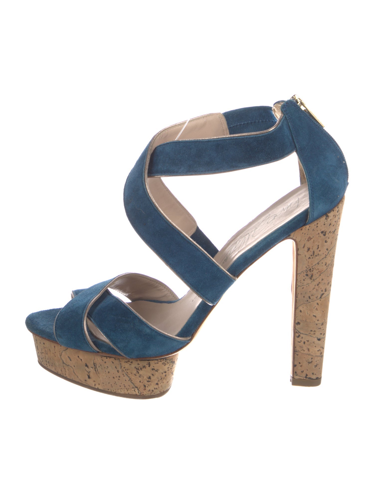 Enio Silla For Le Silla Suede Pumps