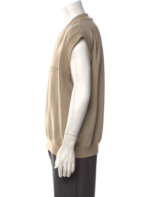 Essentials - Fear of God V-Neck Short Sleeve Sweatshirt