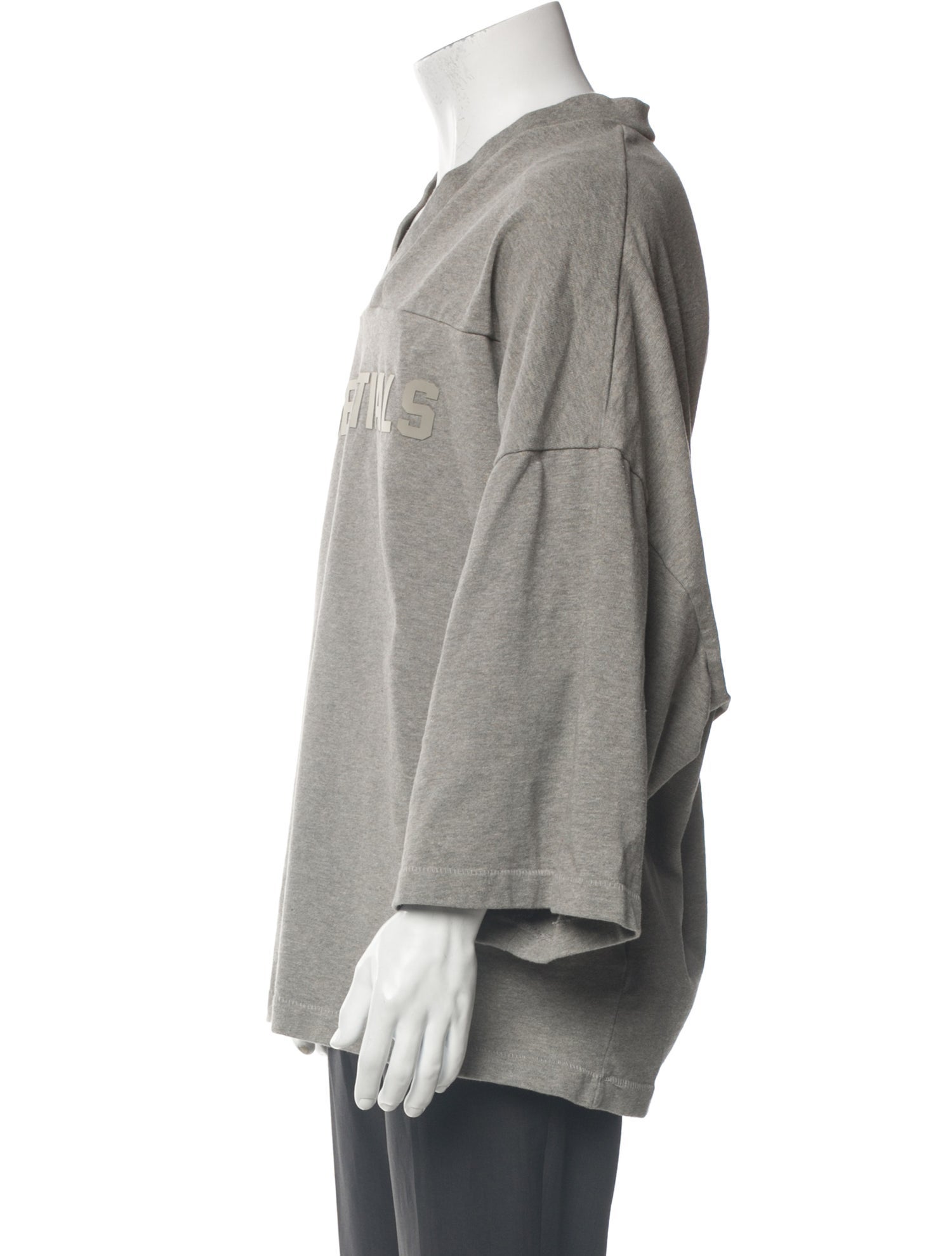 Essentials - Fear of God Graphic Print V-Neck Henley