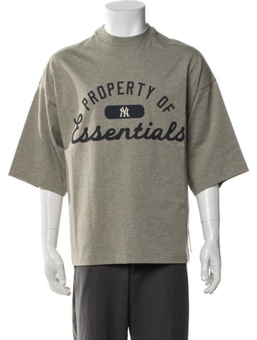 Pre-owned Essentials 2026 Graphic Print T-shirt In Green