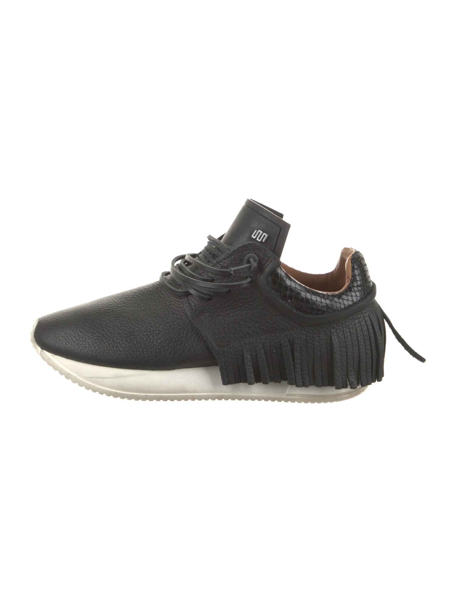 ESSEutESSE Leather Fringe Trim Accent Athletic Sneakers