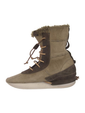 Pre-owned Esseutesse Suede Lace-up Boots In Neutrals