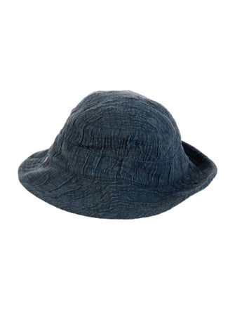 18 EAST 18 EAST Bucket Hat