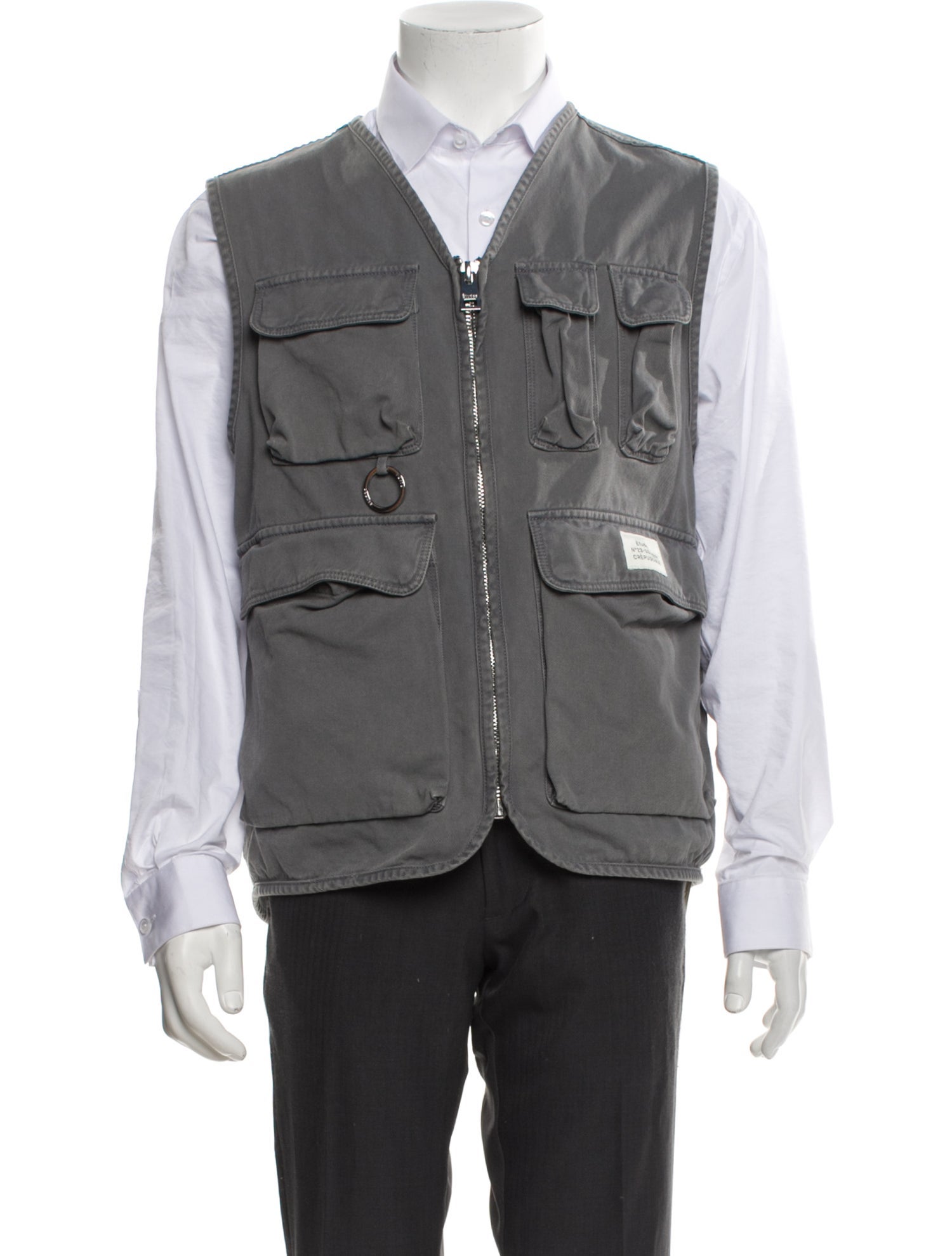 Études Studio Vest