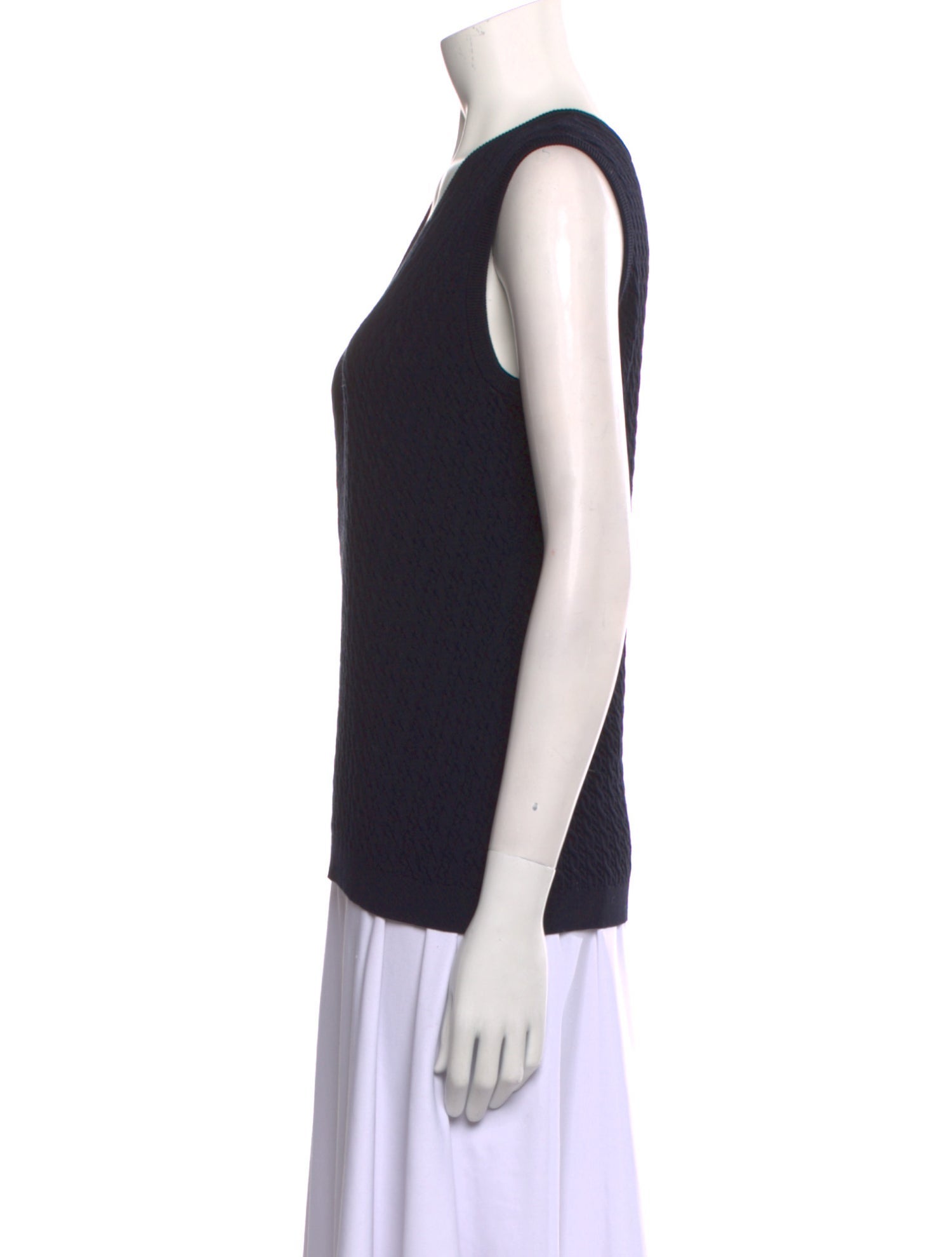 etcetera V-Neck Sleeveless Top