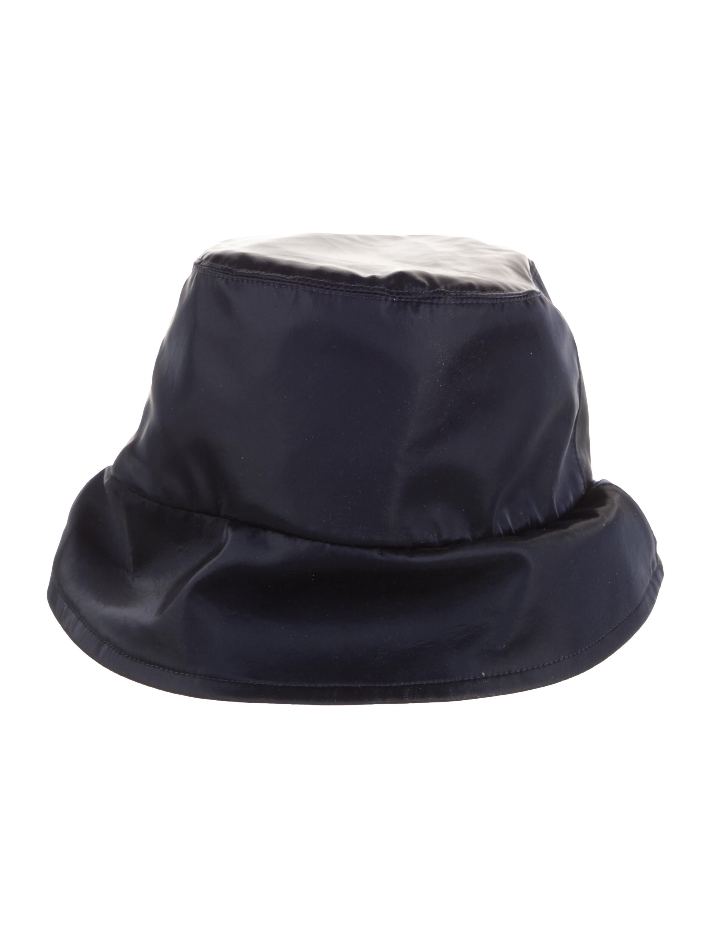 Eugenia Kim bucket hat