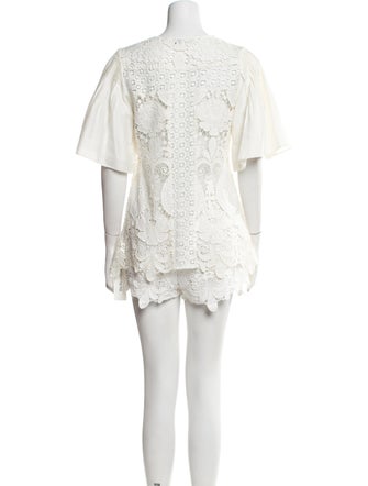 Alexis Lace Pattern Cutout Accent Short Set