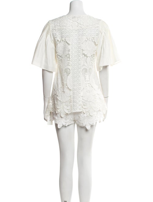 Alexis Lace Pattern Cutout Accent Short Set