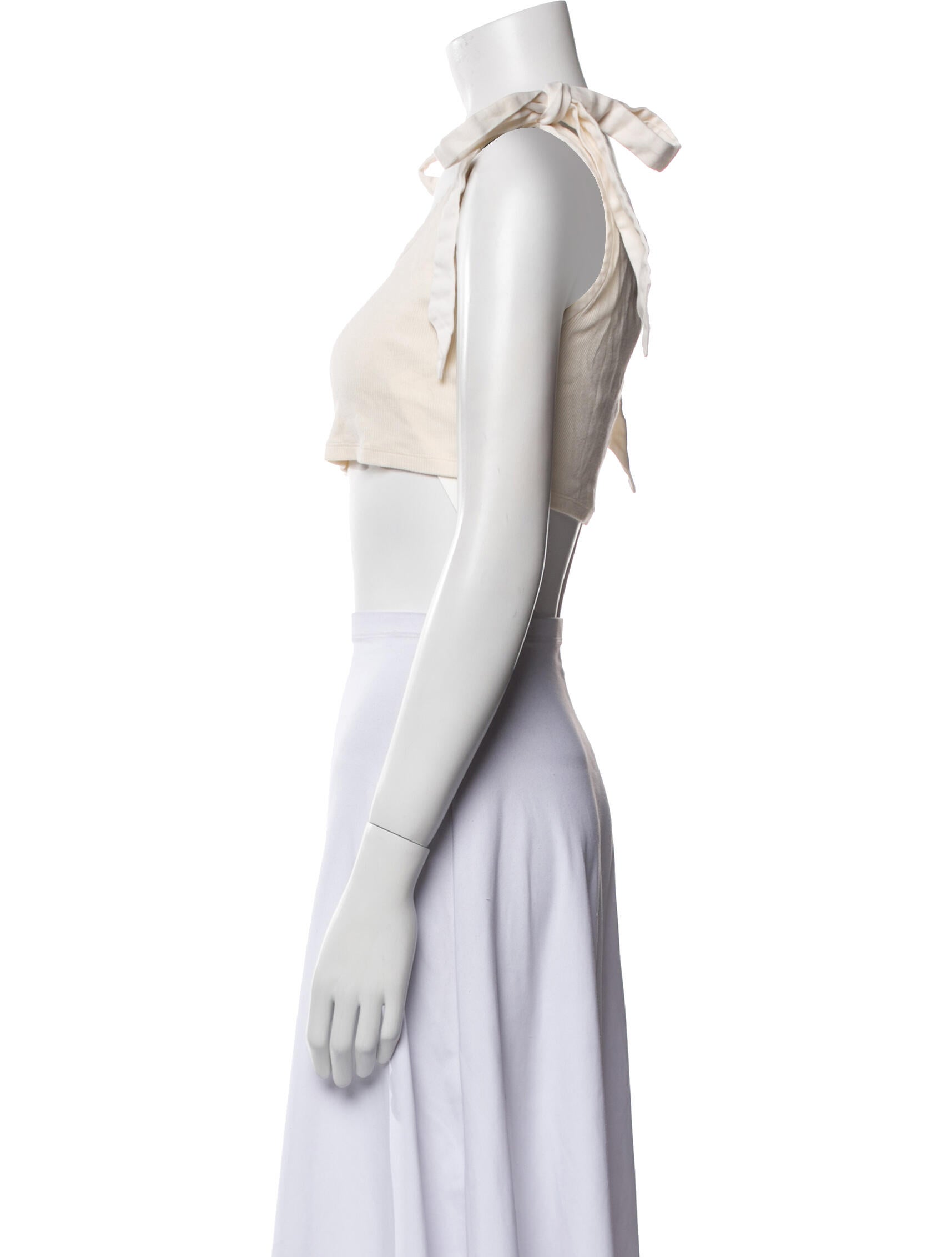 Alexis Scoop Neck Sleeveless Crop Top