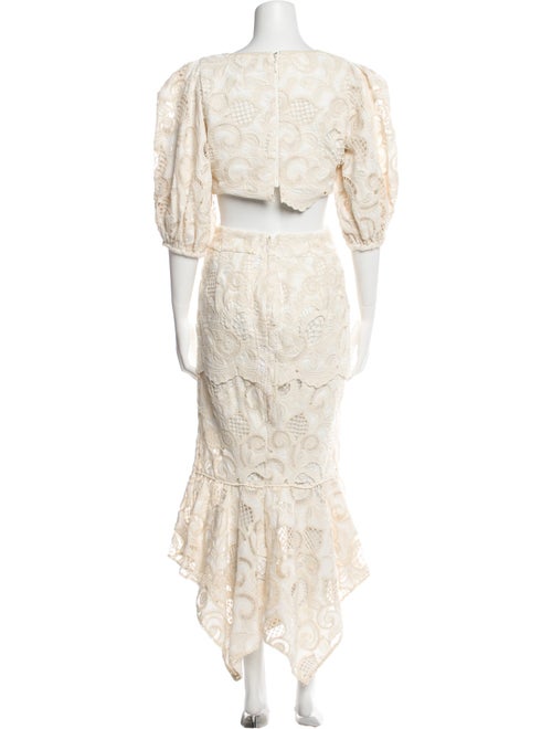 Alexis Lace Pattern Embroidered Accent Skirt Set