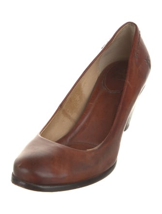 Frye Leather Pumps
