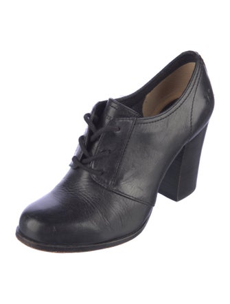 Frye Leather Pumps