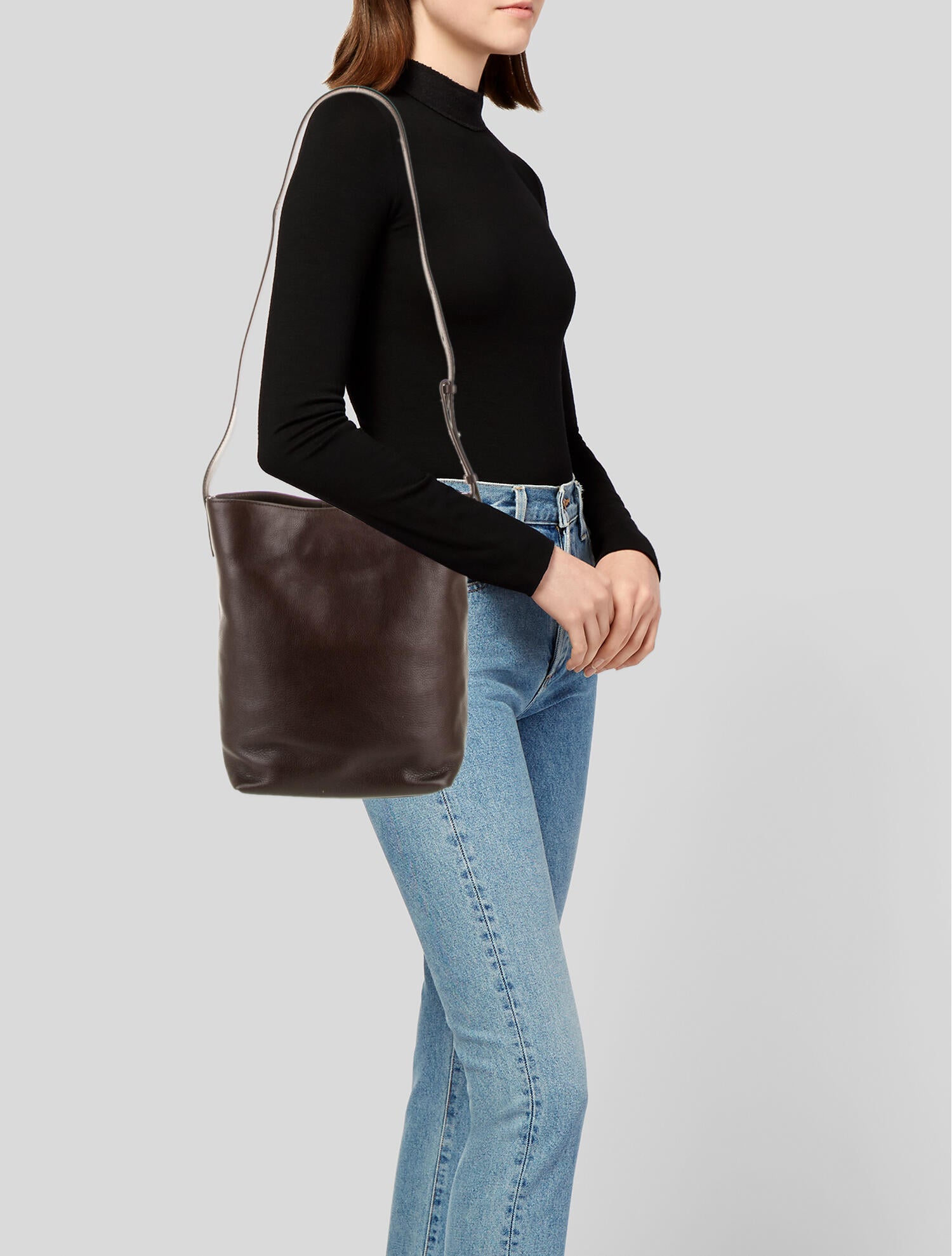 Facade Pattern Leather Bucket Bag