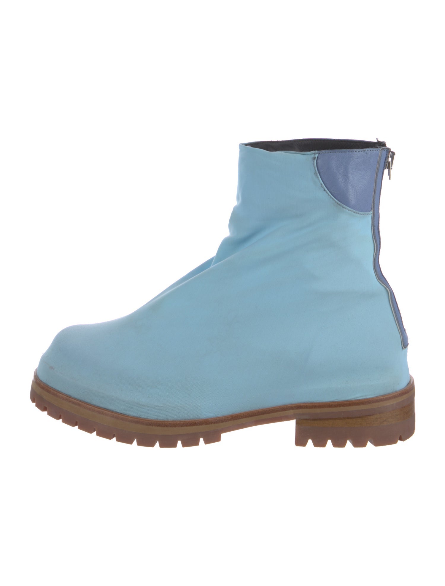 424 on Fairfax Boots