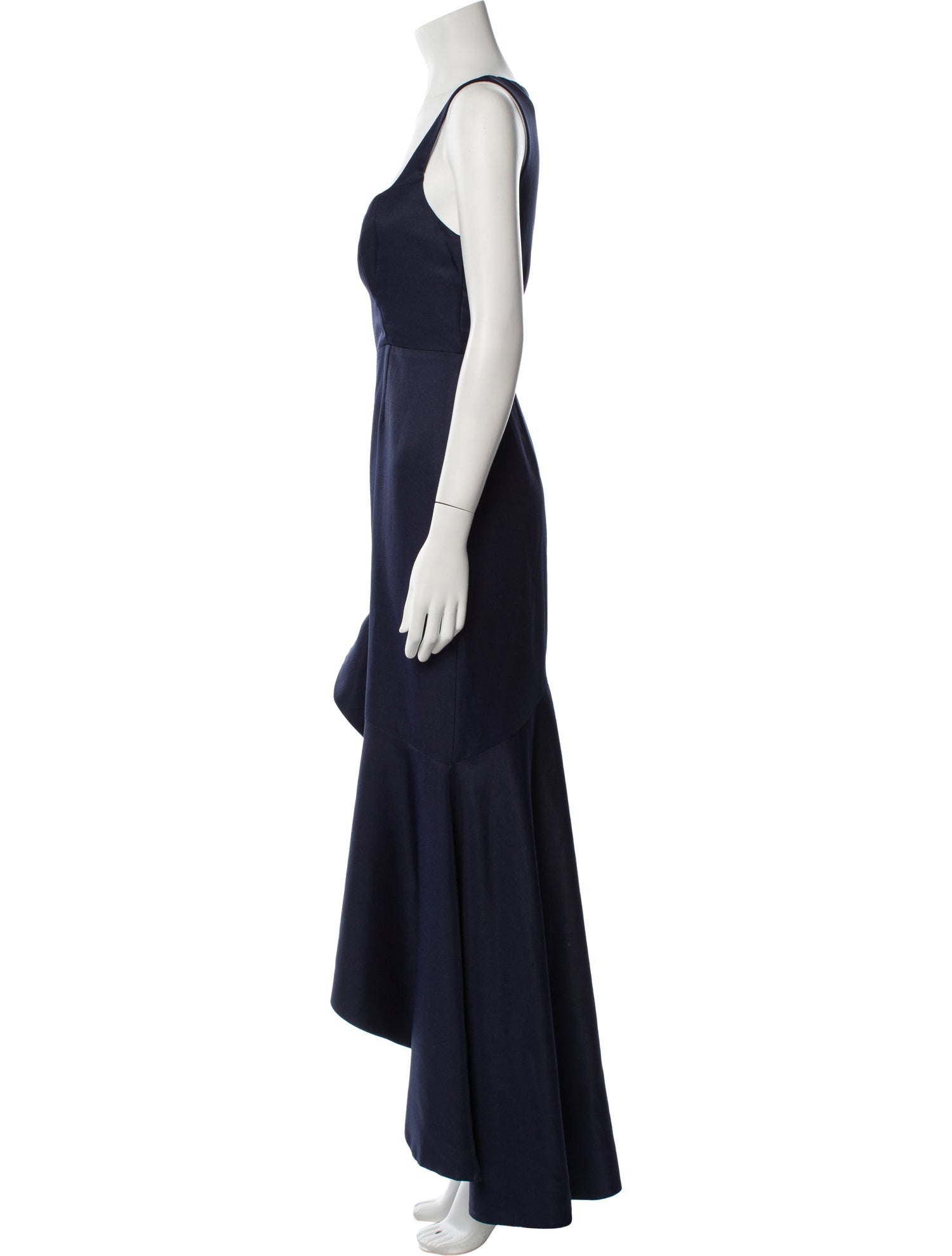 Fame & Partners V-Neck Long Dress