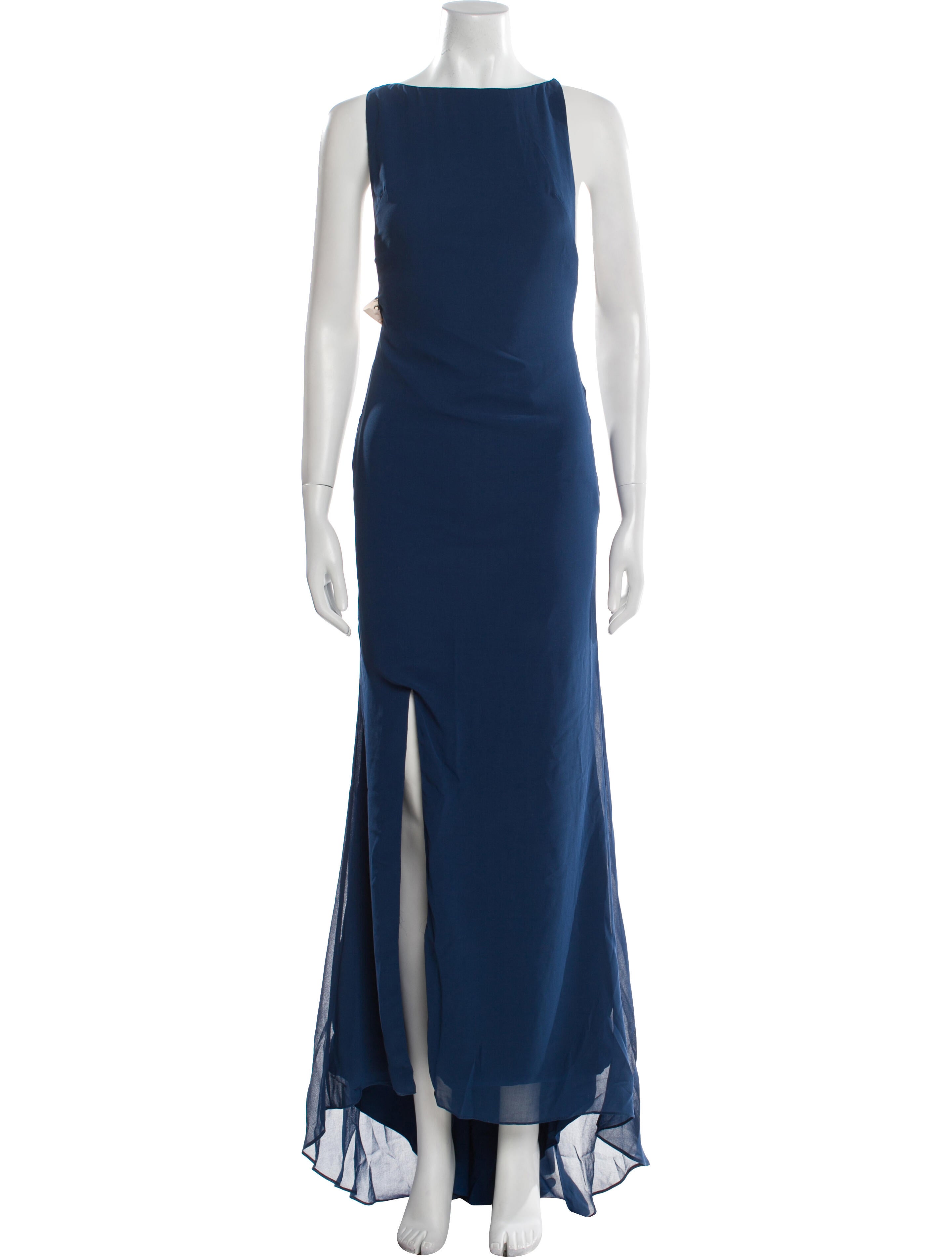 Fame & Partners Bateau Neckline Long Dress