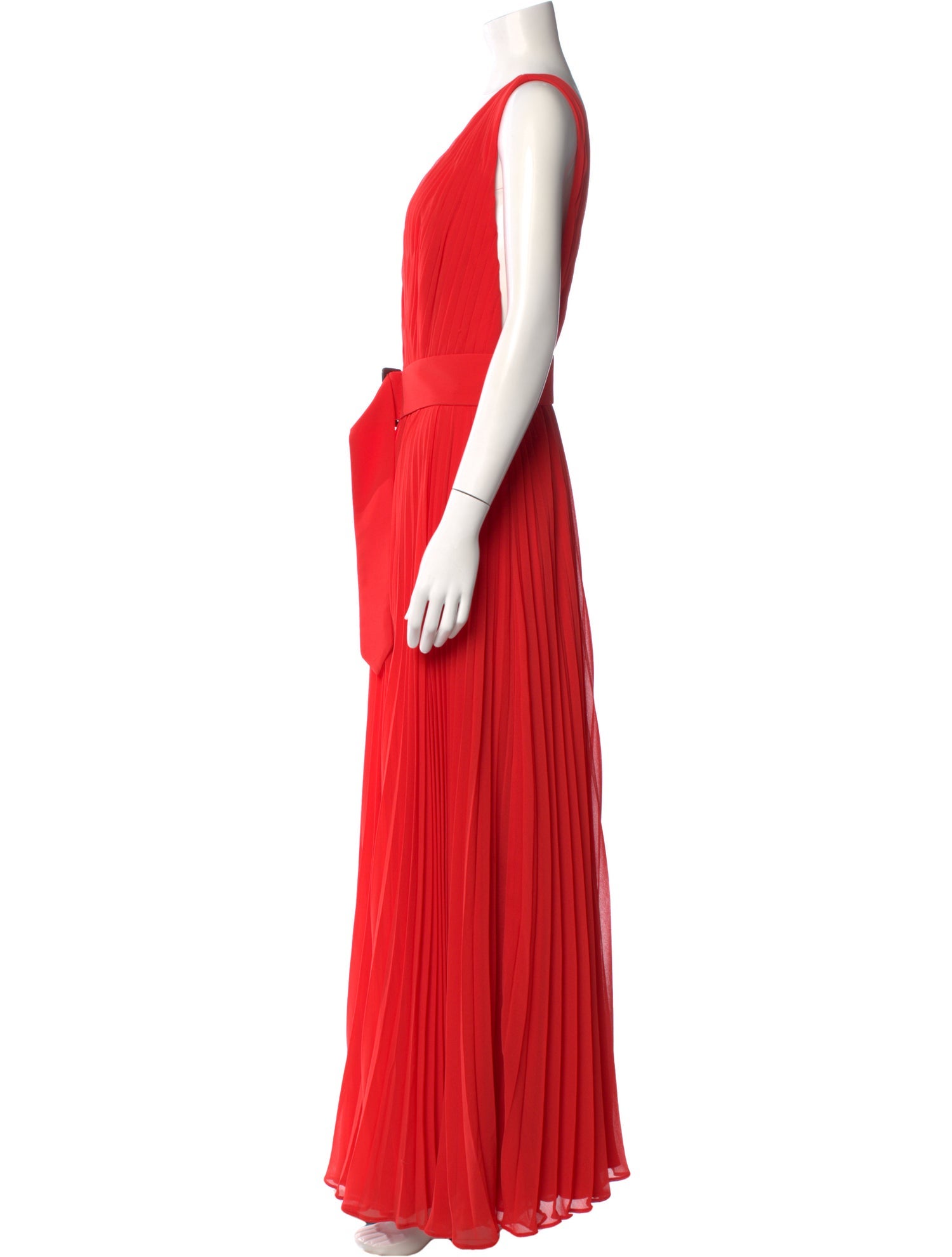 Fame & Partners V-Neck Long Dress