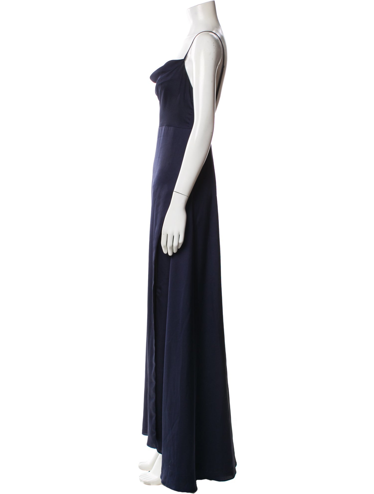 Fame & Partners Square Neckline Long Dress