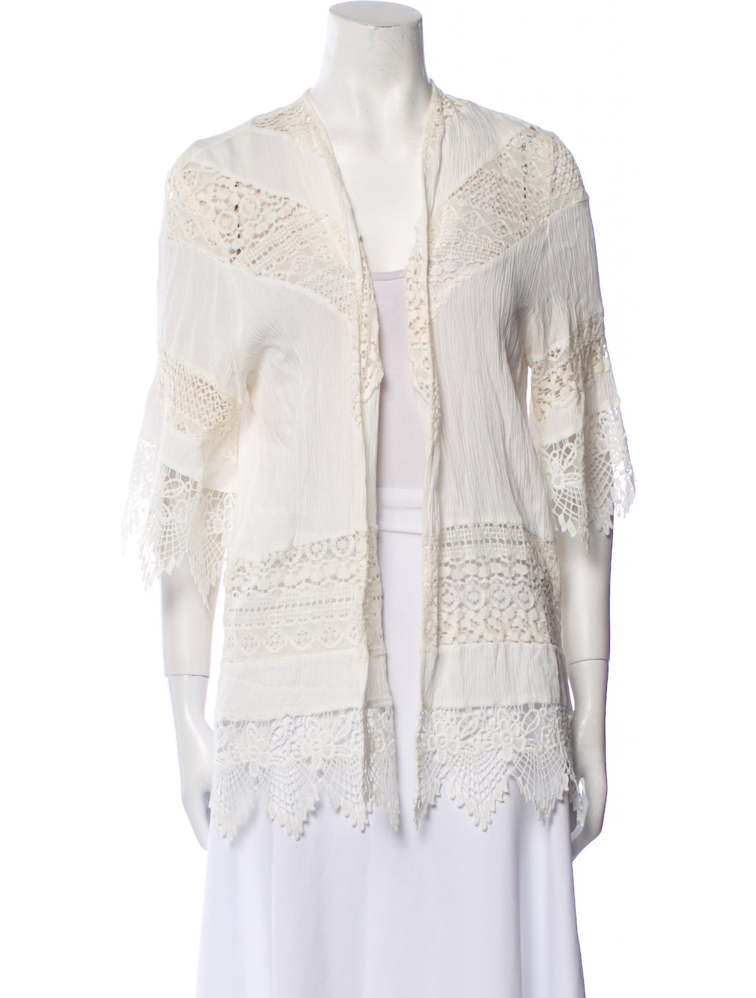Farm Rio Lace Pattern Eyelet Trim Cover-Up