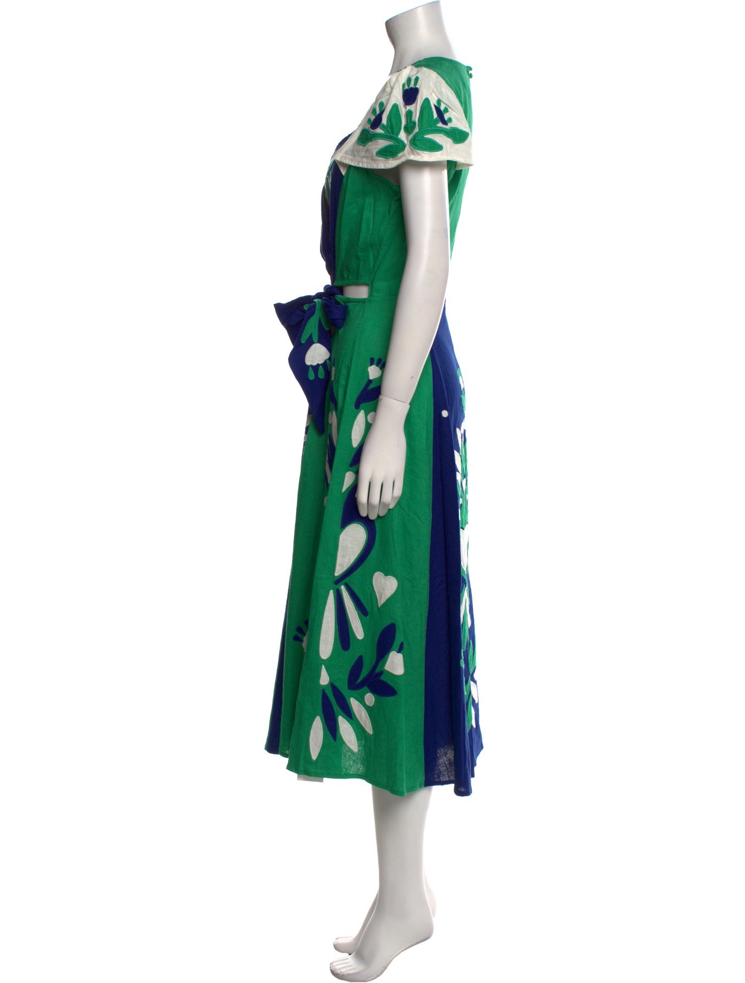 chinese dress ladies Farm Rio Long Sleeve Ruffled Maxi Dress
