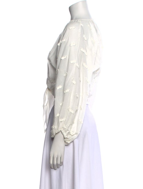 Farm Rio V-Neck Three-Quarter Sleeve Crop Top