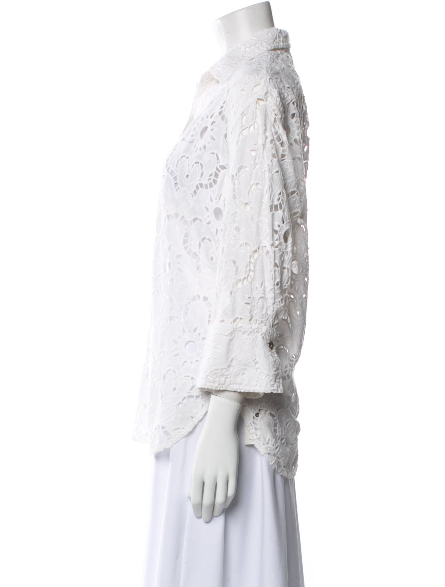 Farm Rio Eyelet Three-Quarter Sleeve Button-Up Top