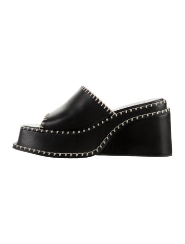 Pre-owned Farm Rio Leather Slides In Black
