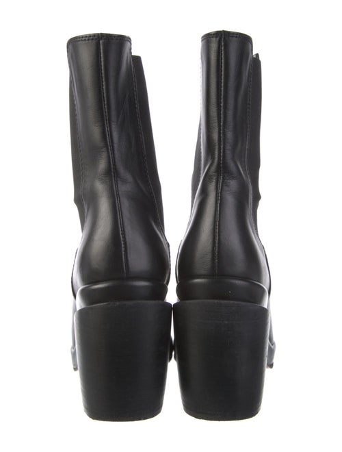 FRAME Leather Chelsea Boots