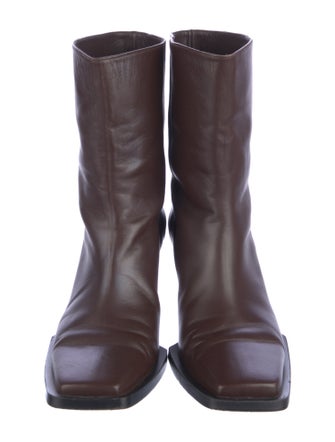 FRAME Leather Boots