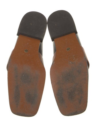 FRAME Leather Loafers