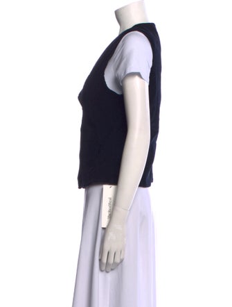 FRAME V-Neck Short Sleeve Button-Up Top