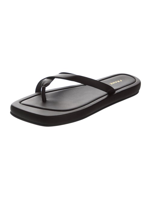 FRAME Leather Flip Flops