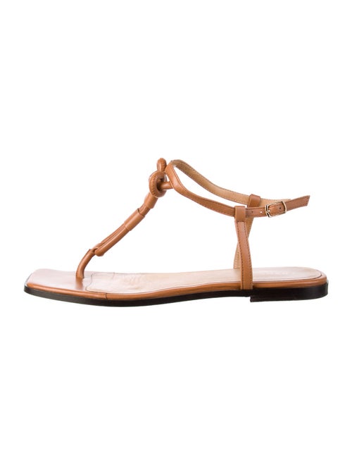 FRAME Leather T-Strap Sandals