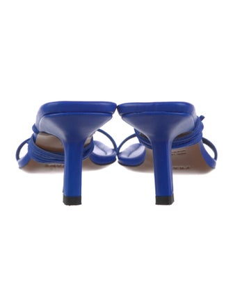 FRAME Leather Sandals