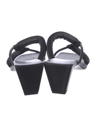 FRAME Leather Slides