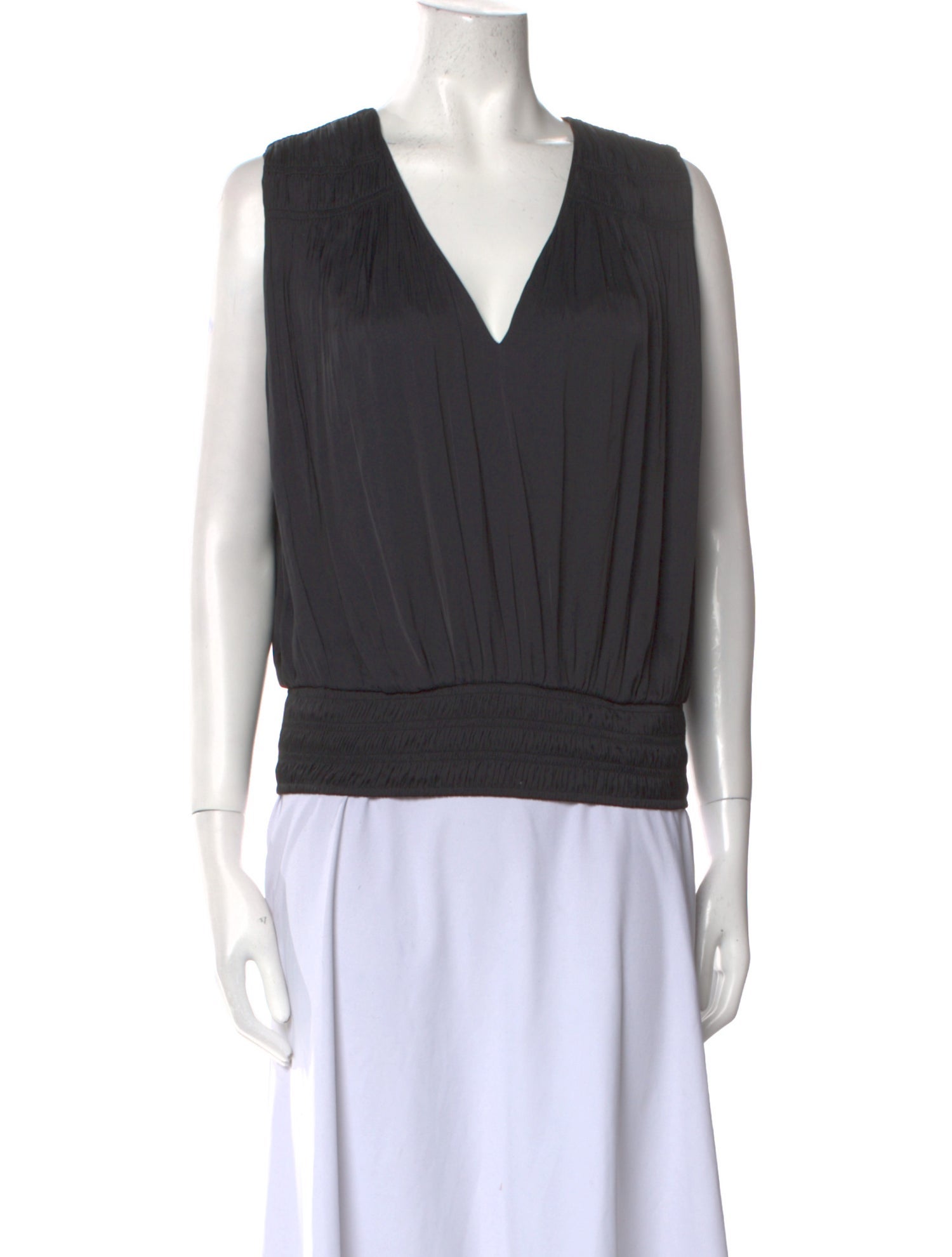 FRAME V-Neck Sleeveless Top