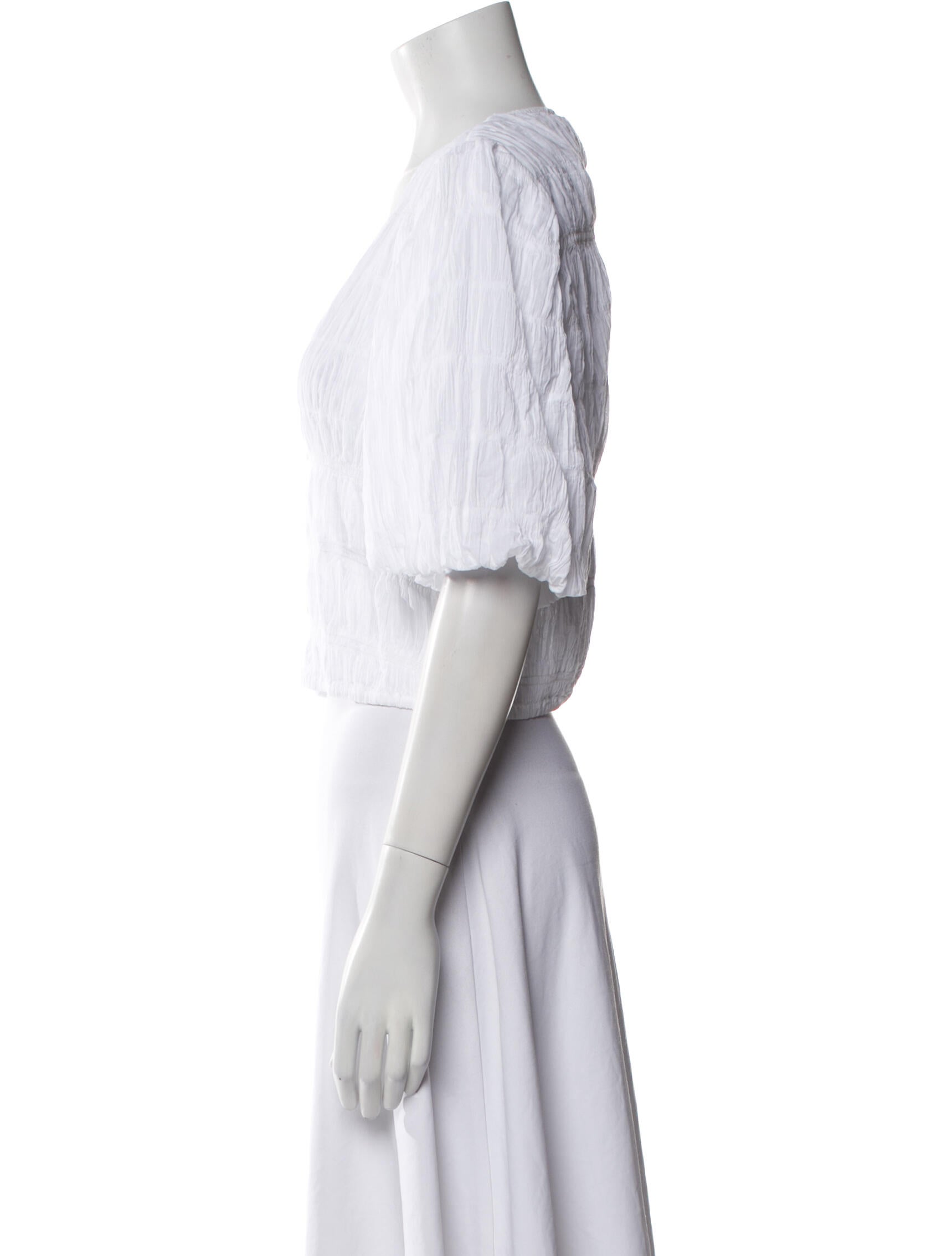 FRAME V-Neck Short Sleeve Crop Top