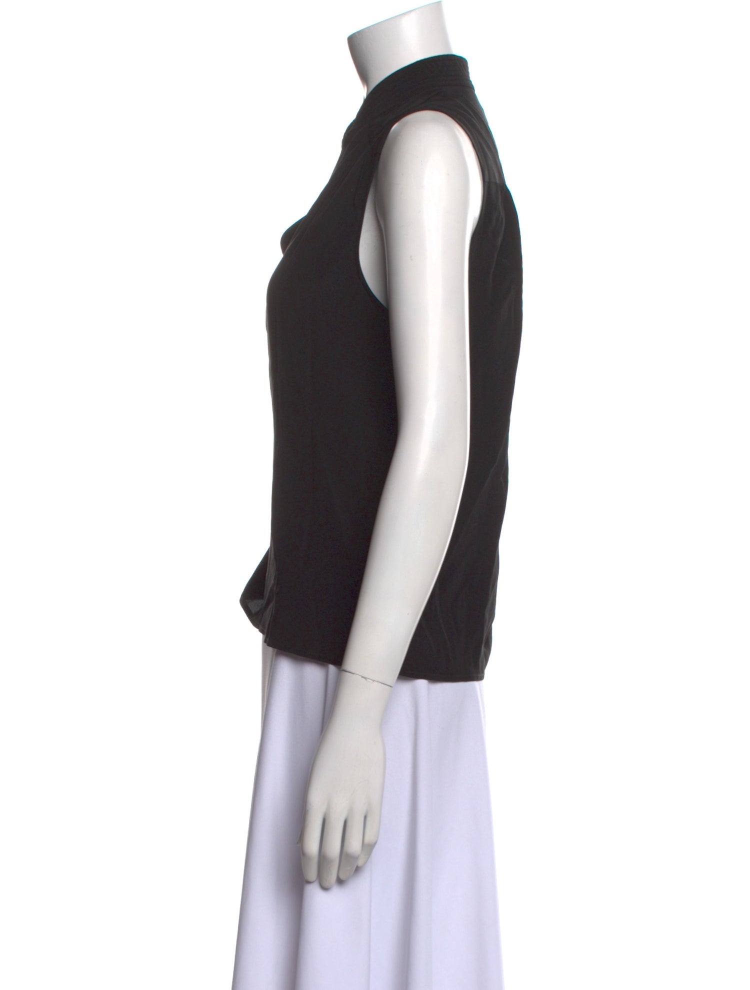 FRAME Silk V-Neck Top