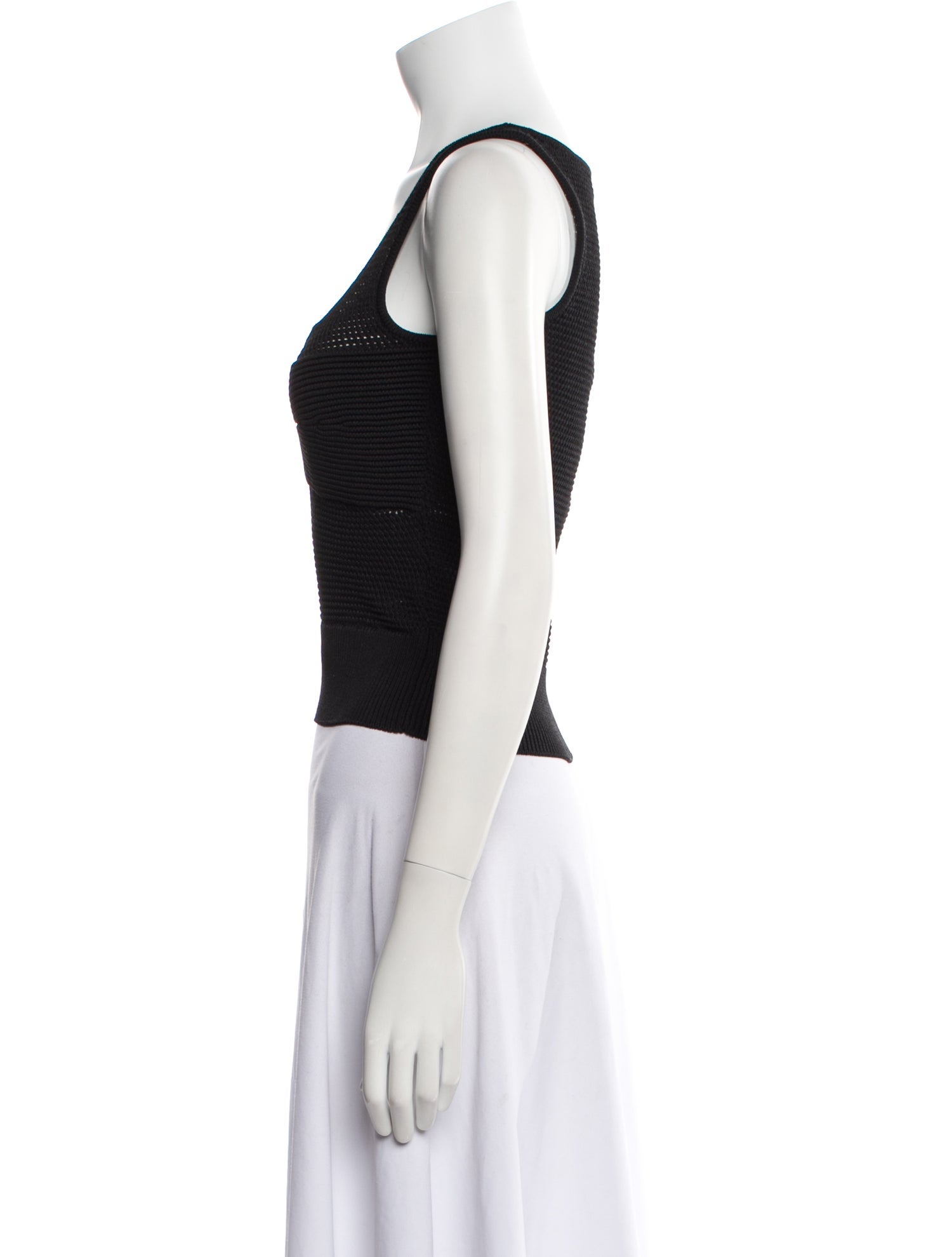 FRAME Scoop Neck Sleeveless Crop Top