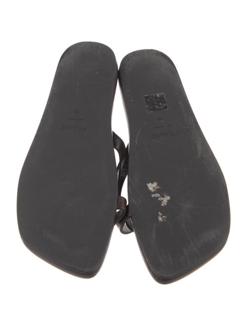 FRAME Leather Flip Flops