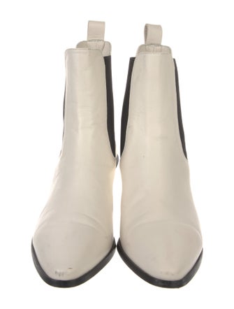 FRAME Leather Chelsea Boots