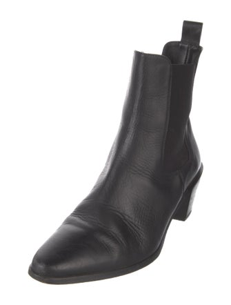 FRAME Leather Chelsea Boots