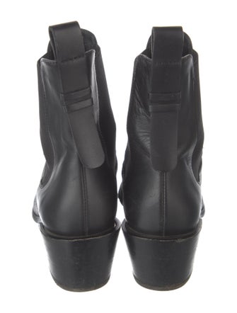 FRAME Leather Chelsea Boots